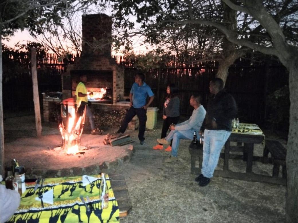 Tranquillity Day Spa & Lodge Baviaanspoort Buitenkant foto