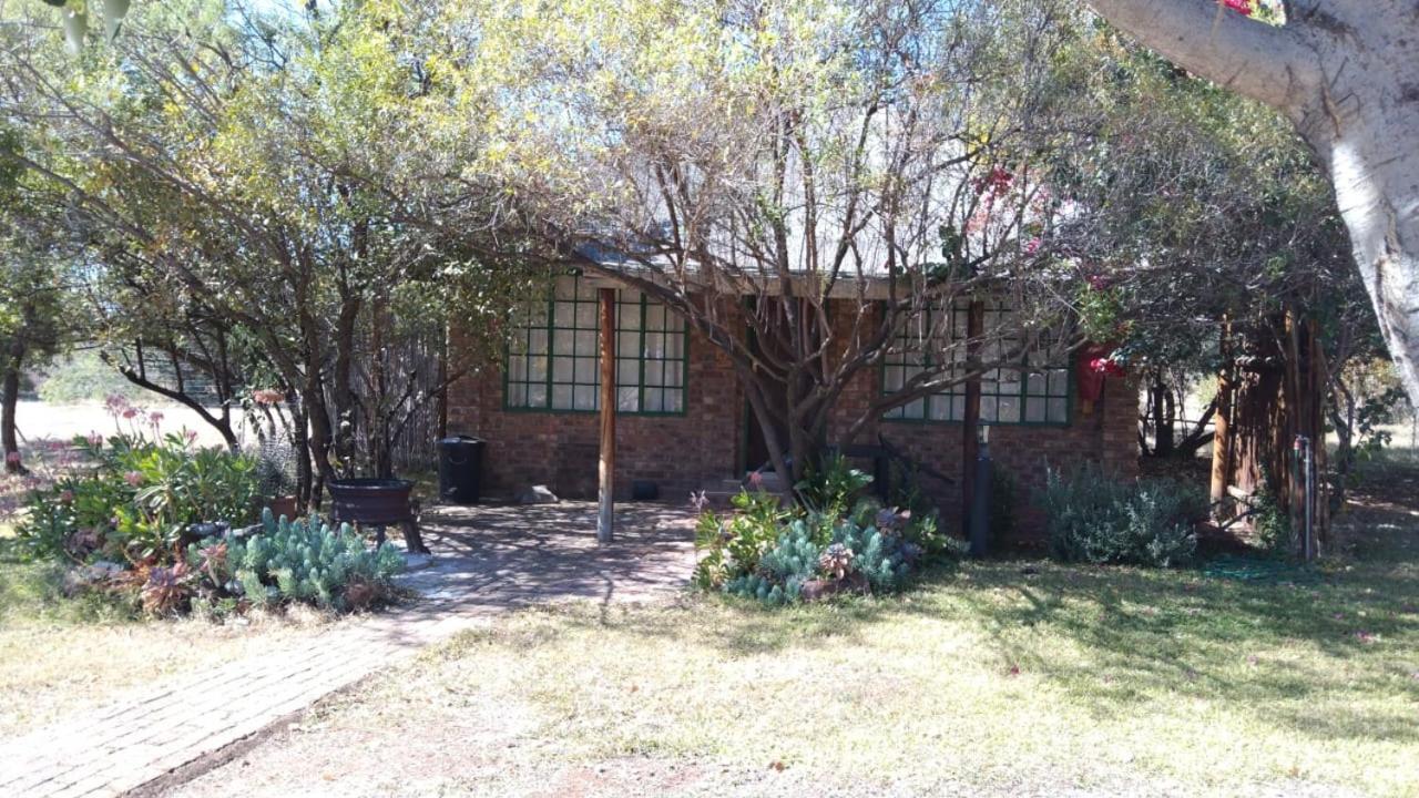 Tranquillity Day Spa & Lodge Baviaanspoort Buitenkant foto