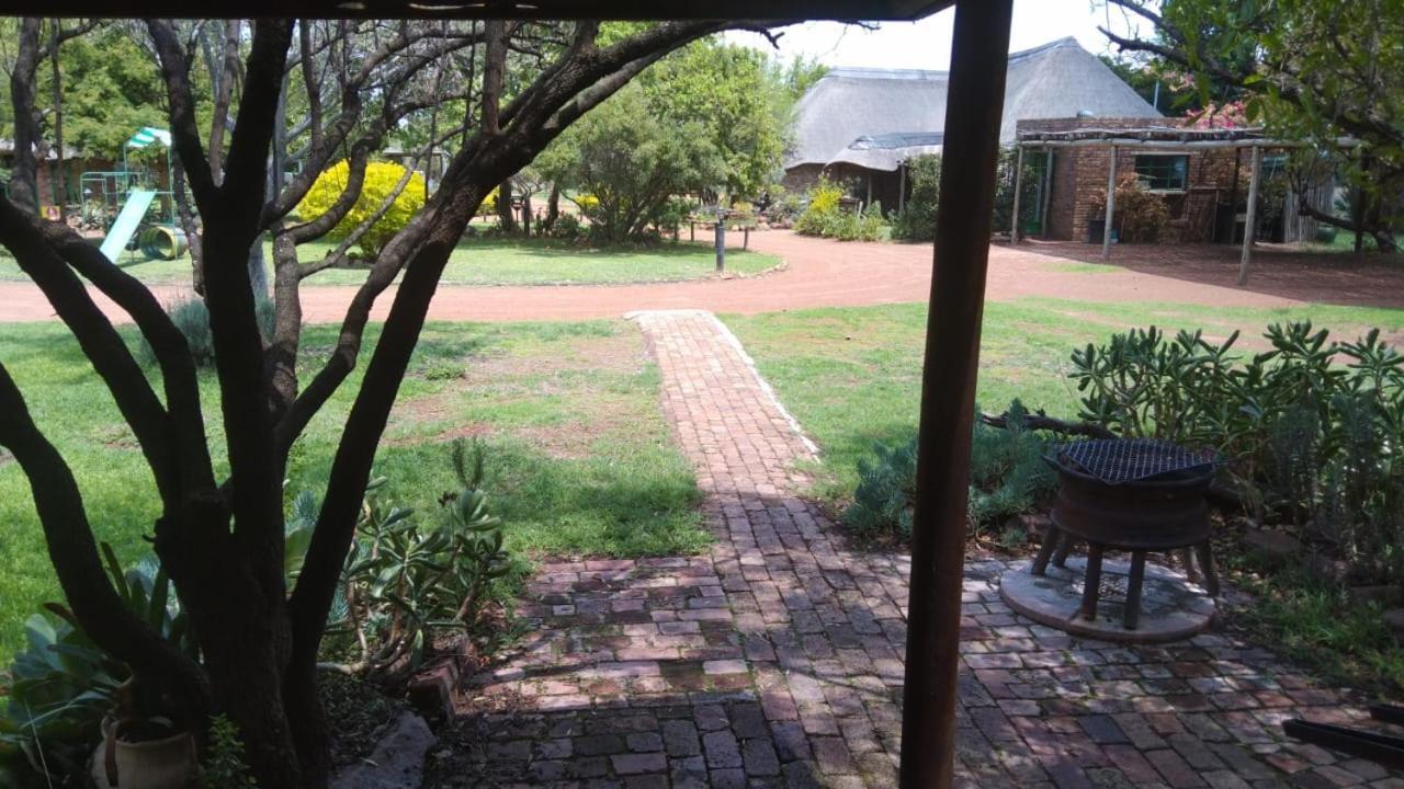 Tranquillity Day Spa & Lodge Baviaanspoort Buitenkant foto